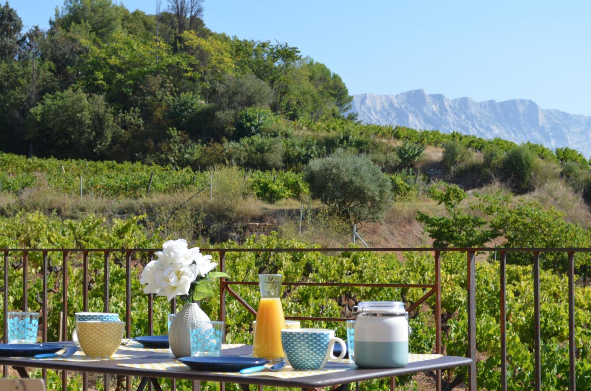 La Bastide - Le Grenache - Le Syrah Au Domaine Chateau Henri Bonnaud Le Tholonet ภายนอก รูปภาพ